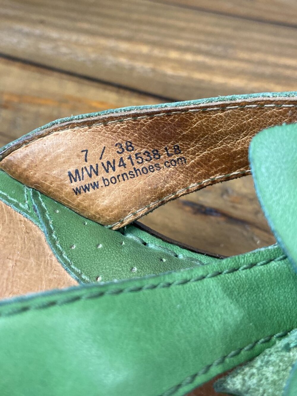 Born Green Leather Floral Wedge Sandals 🌿 sz 7 - Picture 5 of 8